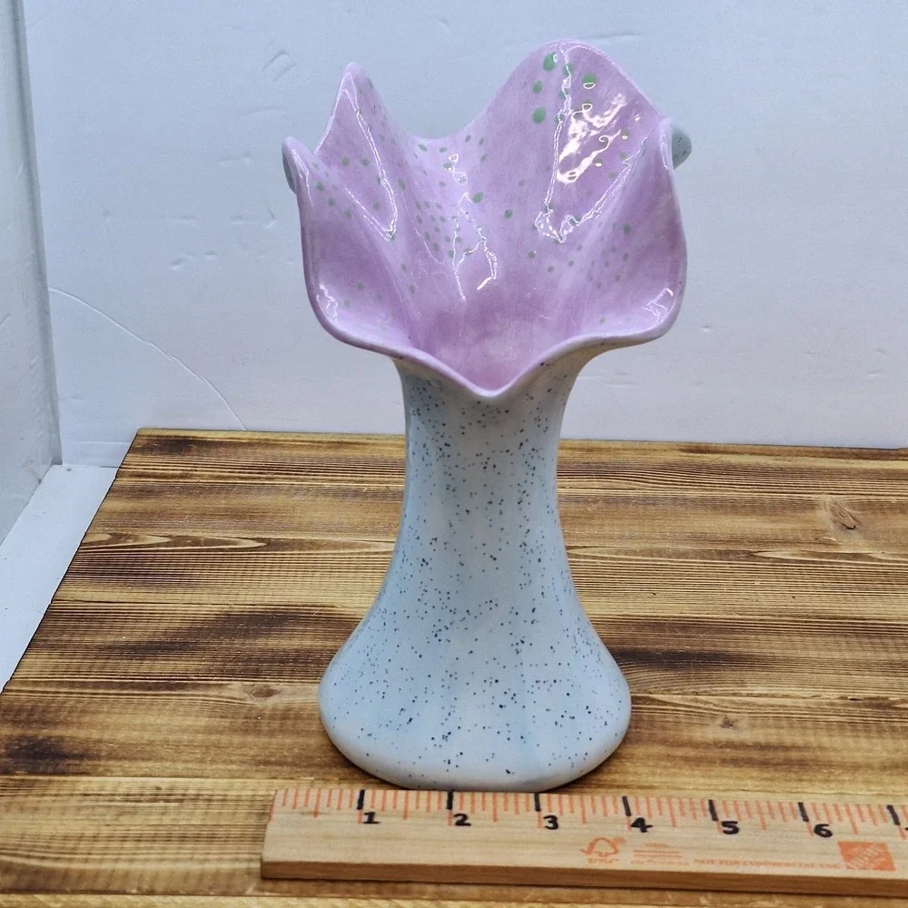 Art Ceramic Swung Vase‎ Artist Initials Speckled Grey  Pink Inside 8